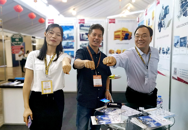 建新機(jī)械混凝土攪拌設(shè)備亮相菲律賓成焦點(diǎn)！